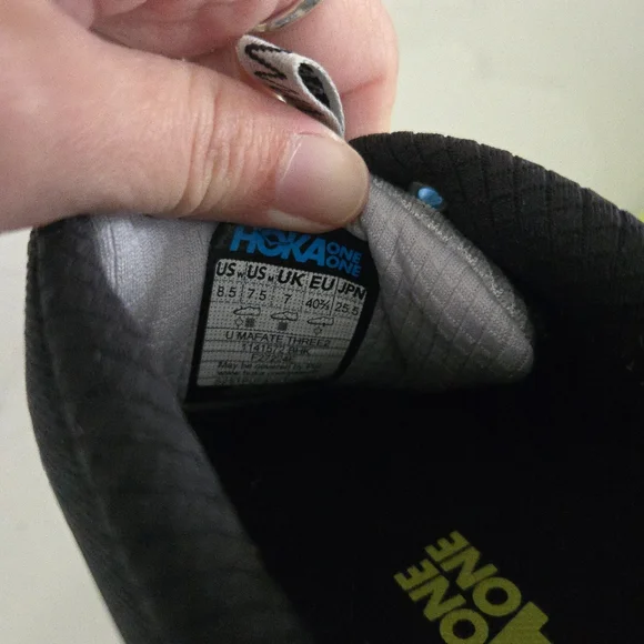 NEW Hoka Mafate Three2 Athletic Hiking Running Sneakers Shoes Black Yellow 8.5 - Picture 10 of 10